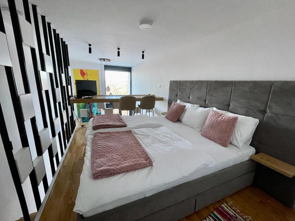 Bjelasnica Tuzlaks Apartment -Sauna-Free Parking Dış mekan fotoğraf